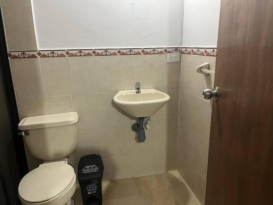Casa La Victoria Completo Medellín