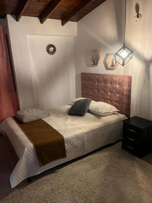 Apartamento Casa La Victoria Completo Medellín